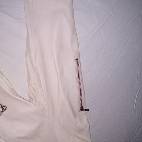 Leather Jacket - Picture 4 of 6